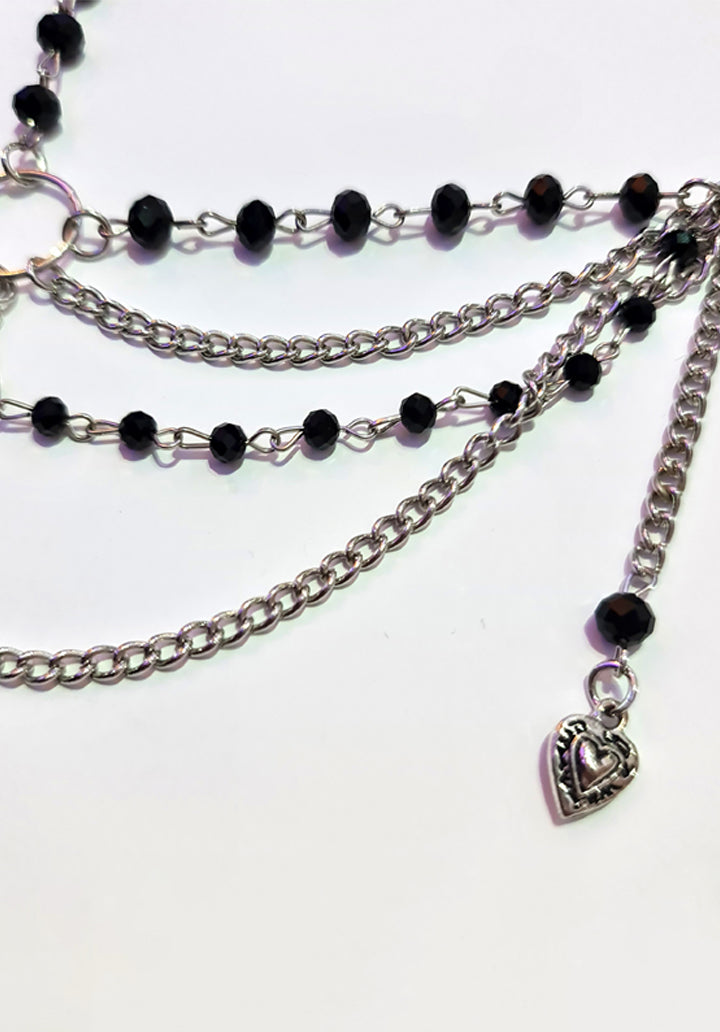 Collar de corazón negro